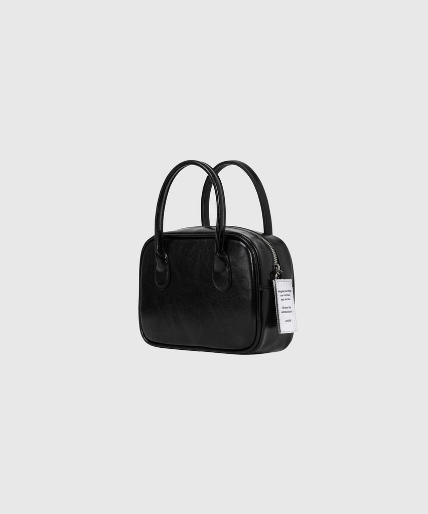 ニヒ SQUARE BAG MINI(Black)レビューと選び方ガイド — ニヒ square bag mini black