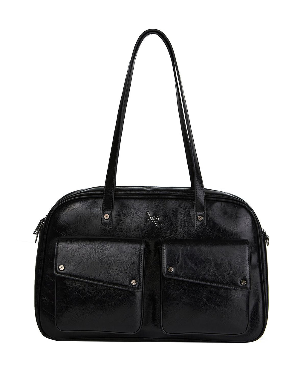 レザー リー ウィケンダーショルダーバッグ black|特徴と選び方ガイド