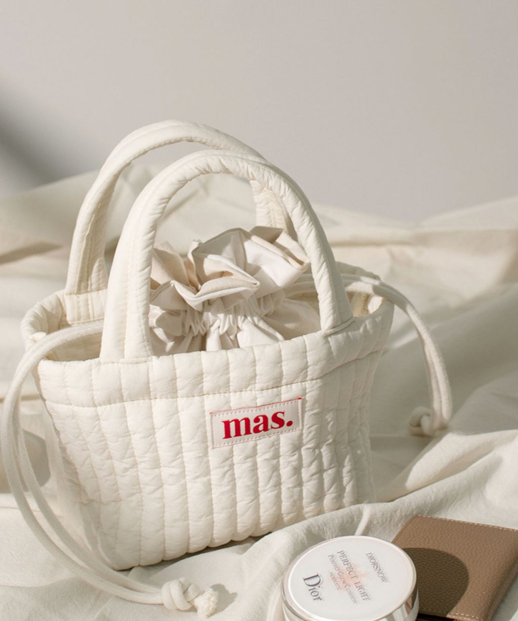 マスマルルス Stitched Cotton Mini Bag の特徴と選び方ガイド