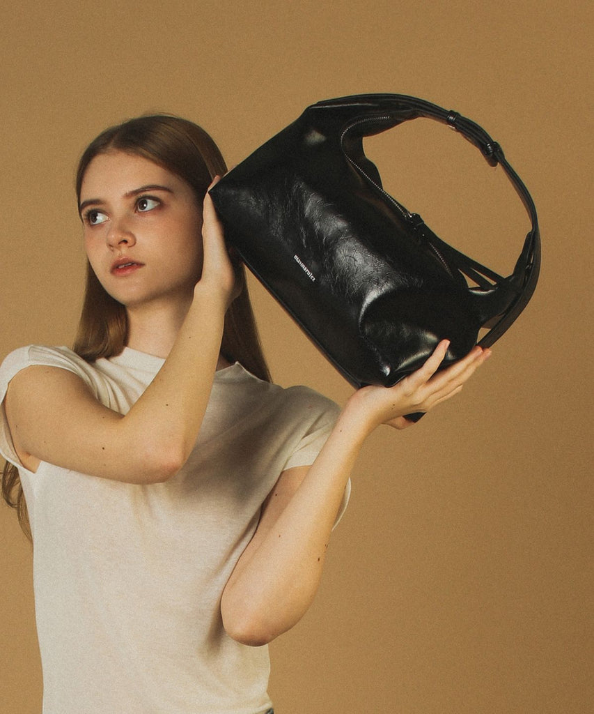 MASMARULEZ 3WAY BELTED MEDIUM HOBO BAG(BLACK)をわかりやすく解説|選び方とケア