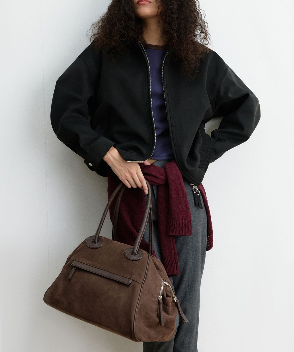 クリスティンプロジェクト TWO ZIPPER BAG SUEDE ORIGINAL の特徴と選び方ガイド